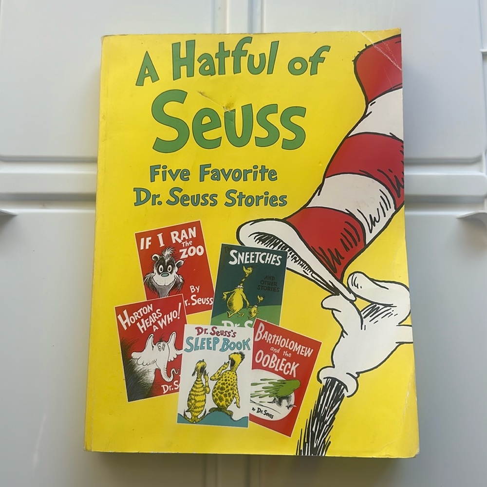A Hatful of Seuss Book
Five Favorite Dr Seuss Stories